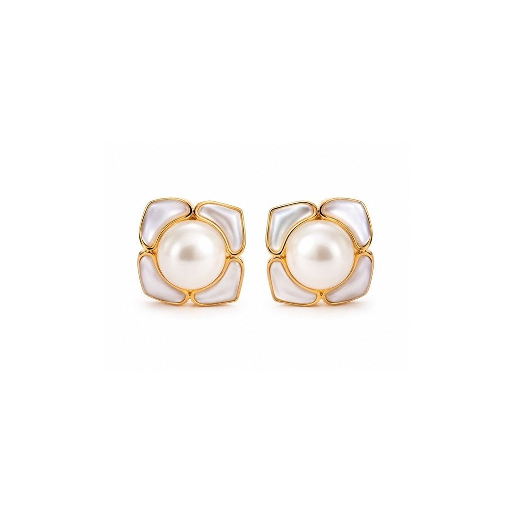 Boucle d'oreilles Corolle dorée — Perle d'eau douce